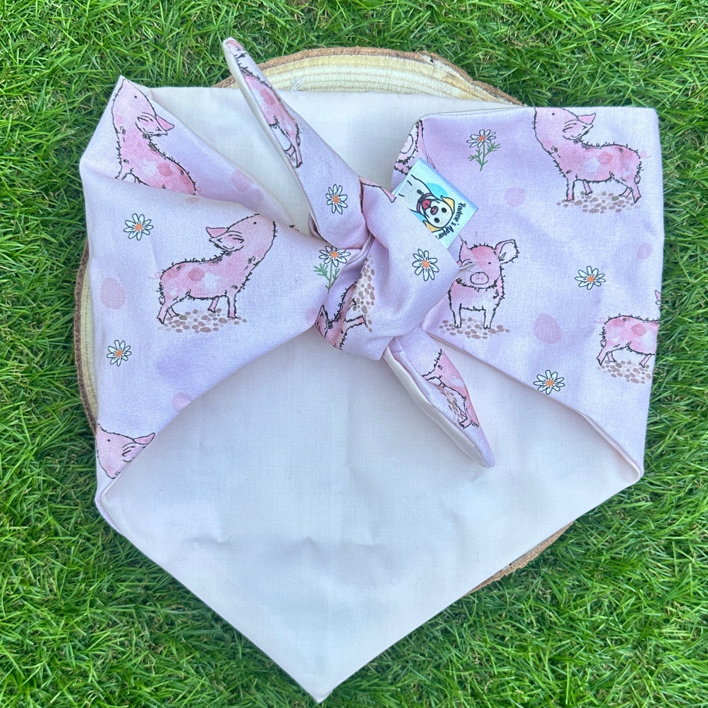 Pretty In Pigs - Bandana
