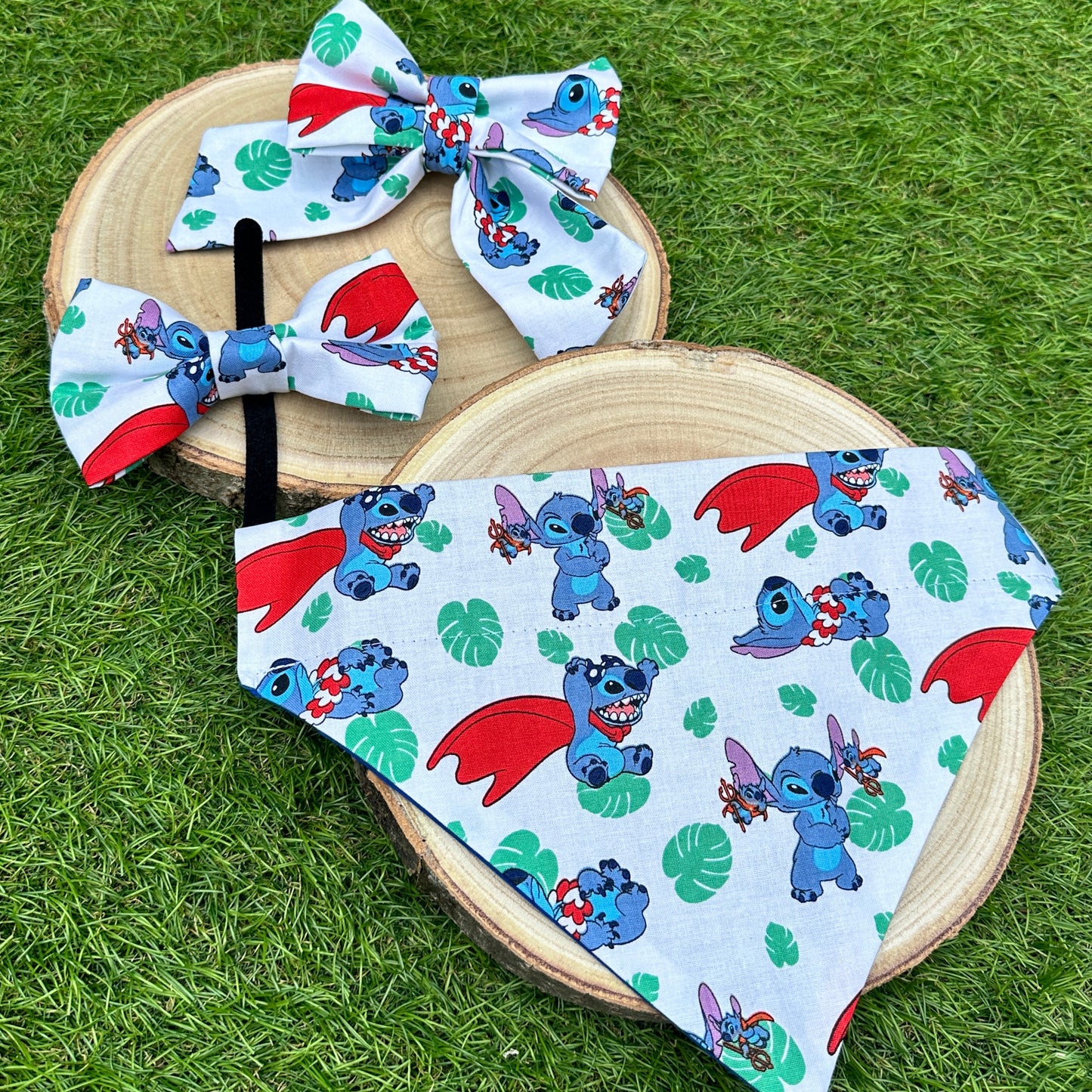 Stitch’s Hawaiian Hijinks - Bow & Bandana Bundle